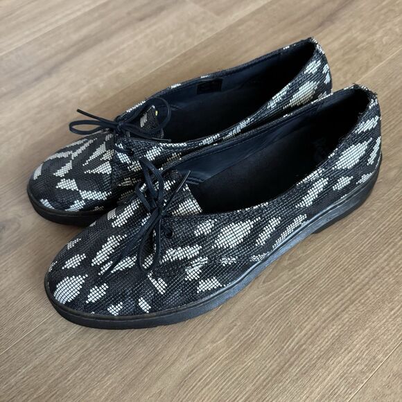 Dr Martens Morada Digital Camouflage Low Vamp Braided Derby Womens 11 Mens 10 - Picture 2 of 12